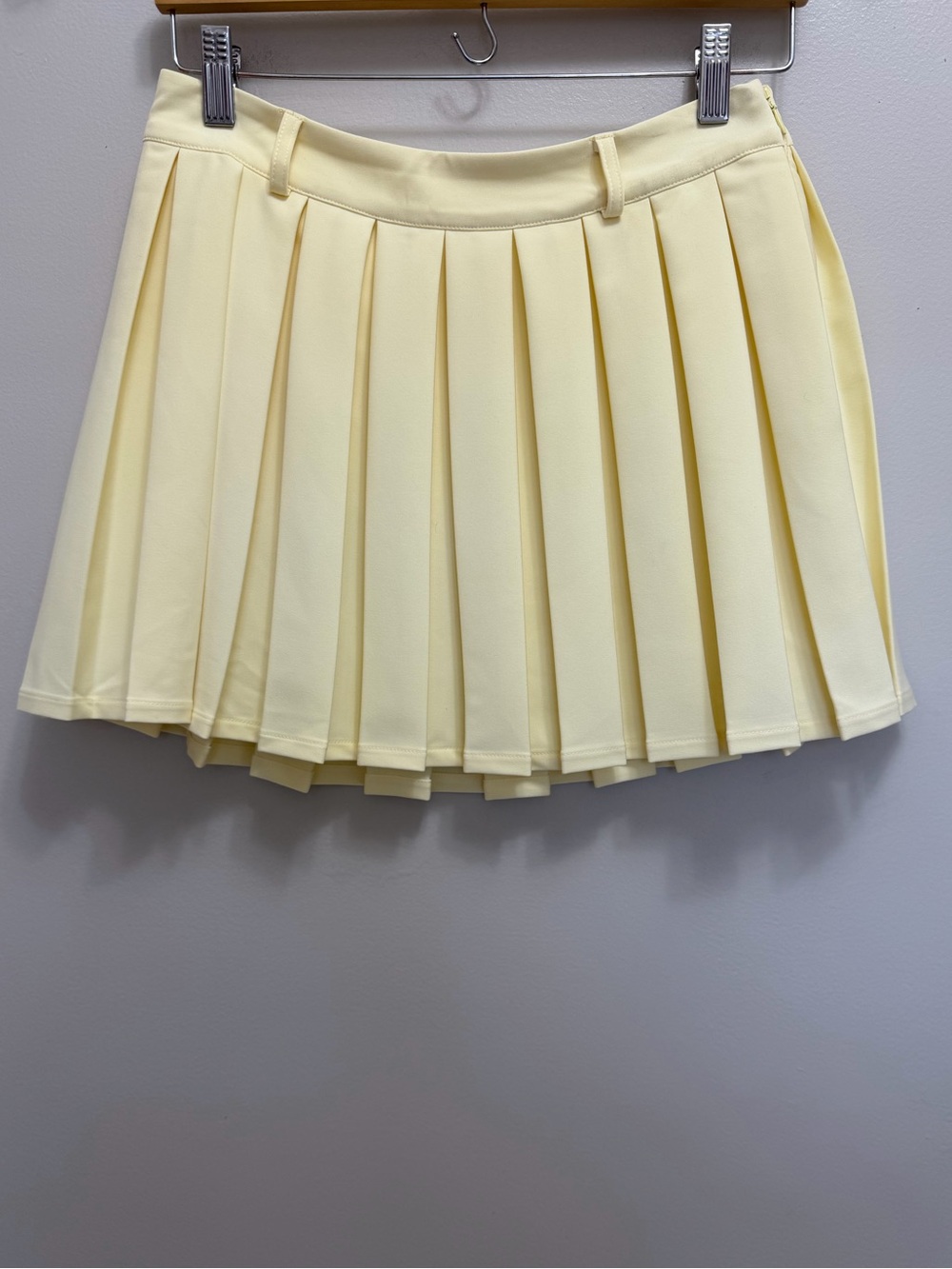 Meshki Mura Set 2 pc Vest and Pleated Skirt Yellow Size Small - Picture 8 of 13